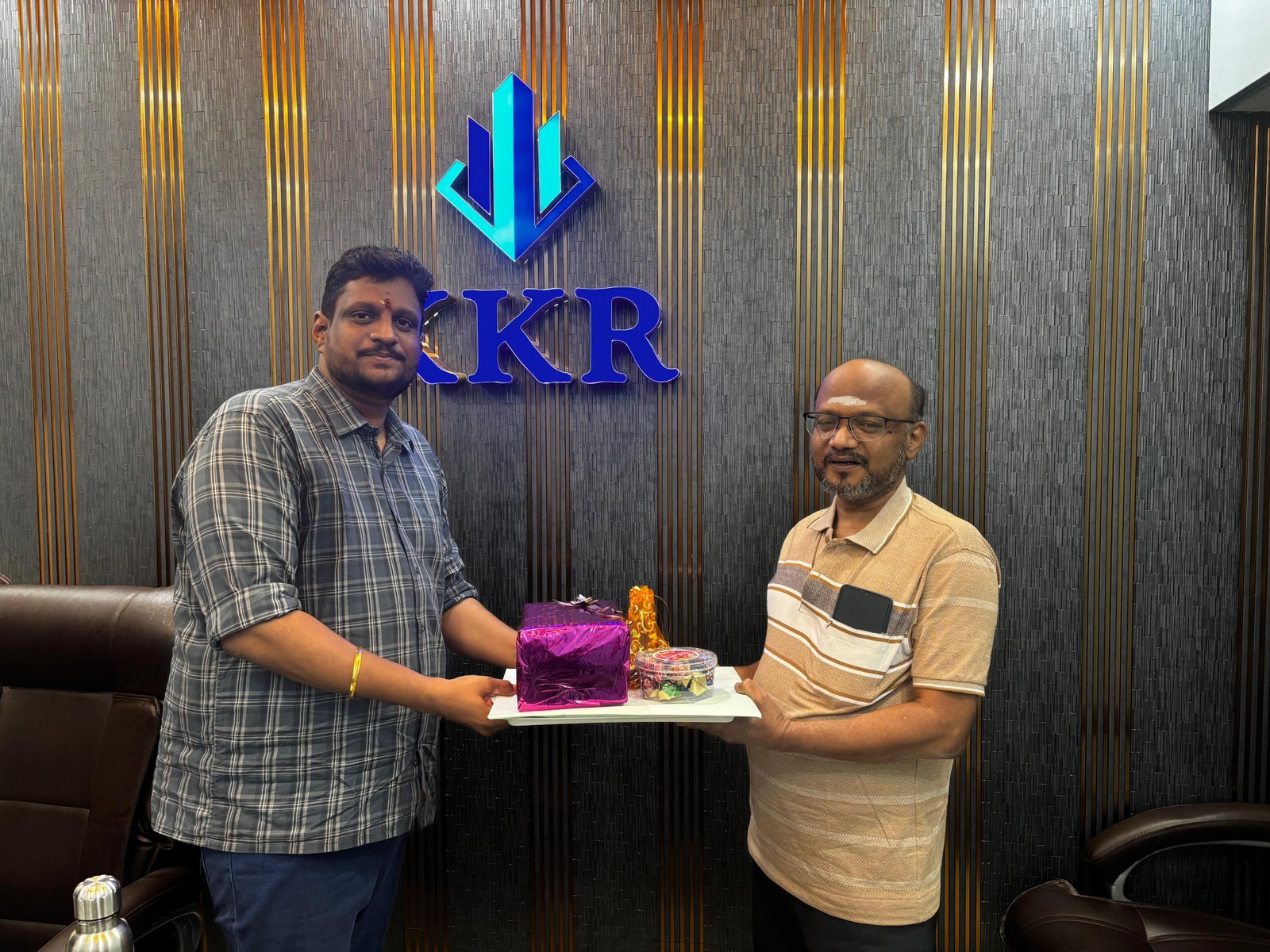 Happy customer handover 15